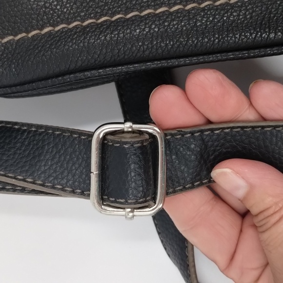 Tignanello Crossbody Bag Purse black soft leather 3 compartments  adj strap - Picture 7 of 12